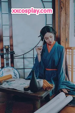 Niannian: Han Palace Spring Moon